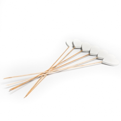 Dekoratsioonid "Valged südamed", puidust (6 tk / 48 cm)