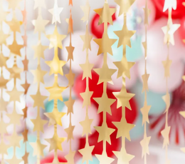 Fooliumkardin-vihm "Kuldsed tähed" (100x245 cm) 1