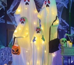 Interaktiivne dekoratsioon "Kummituste perekond" 1