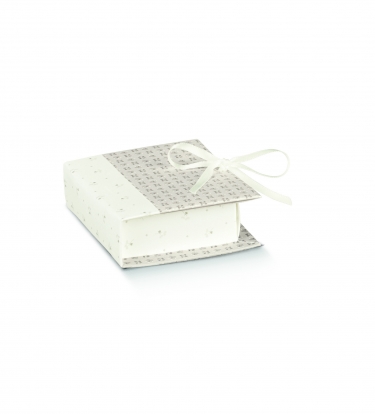 Karp-raamat, hallikas valge (7x6x2,5cm)