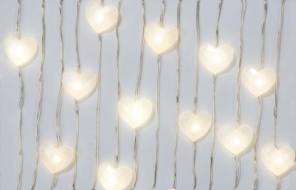  LED-vanik lauale "Pärlmutter südamed" (3 m)