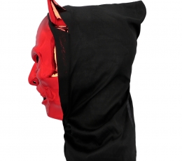Mask kapuutsiga "Punane Kurat" 2