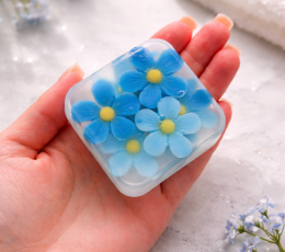 Seep „Õitsemine“ karbis 2